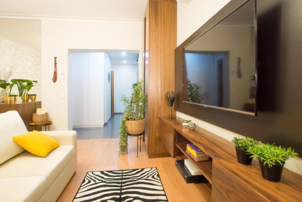 Modern Apartment In Coimbra City Center Екстериор снимка