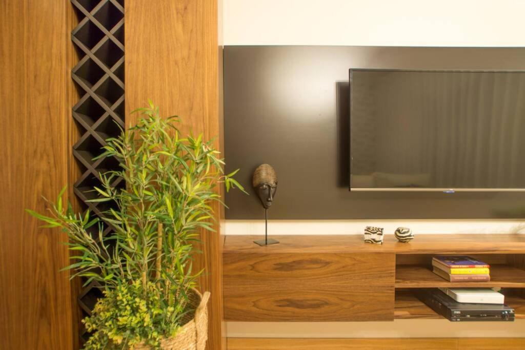 Modern Apartment In Coimbra City Center Екстериор снимка