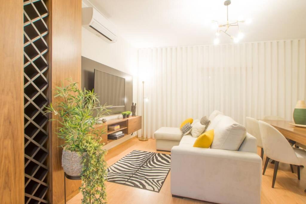 Modern Apartment In Coimbra City Center Екстериор снимка
