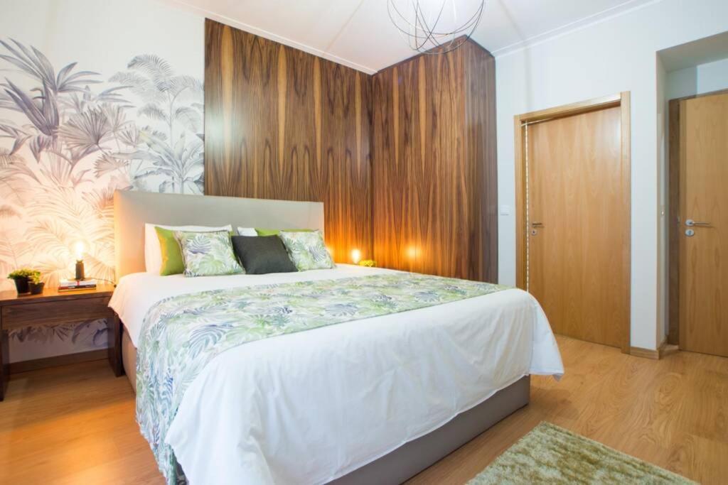 Modern Apartment In Coimbra City Center Екстериор снимка